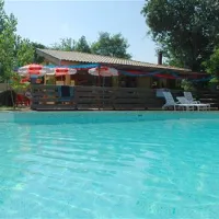 Camping Besalu