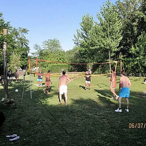 camping-besalu-besalu-8lgqe
