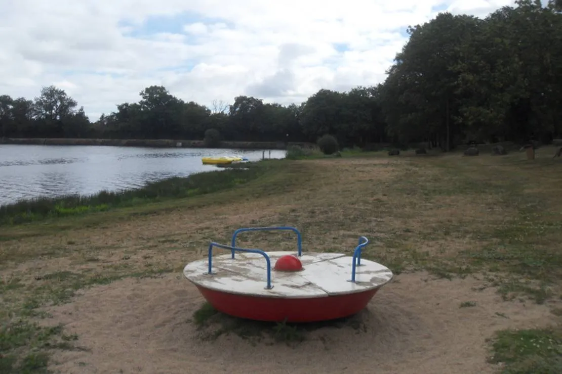 camping-municipal-dherculat-treignat-iz0lb