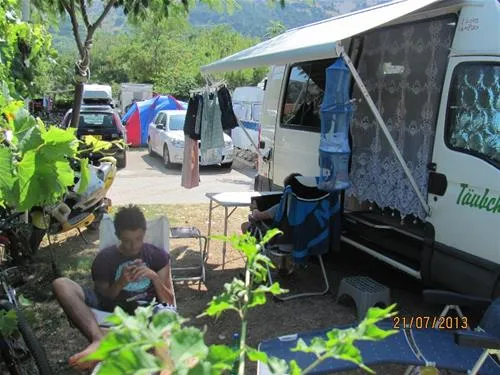 kamp-mali-baska-e4xev
