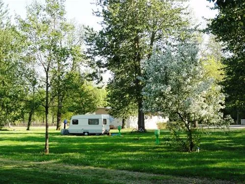 camping-la-grande-sologne--nouanlefuzelier-vluwx