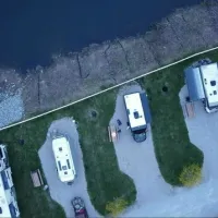 pine-cove-beach-club-rv-resort-charleroi-mlg8x