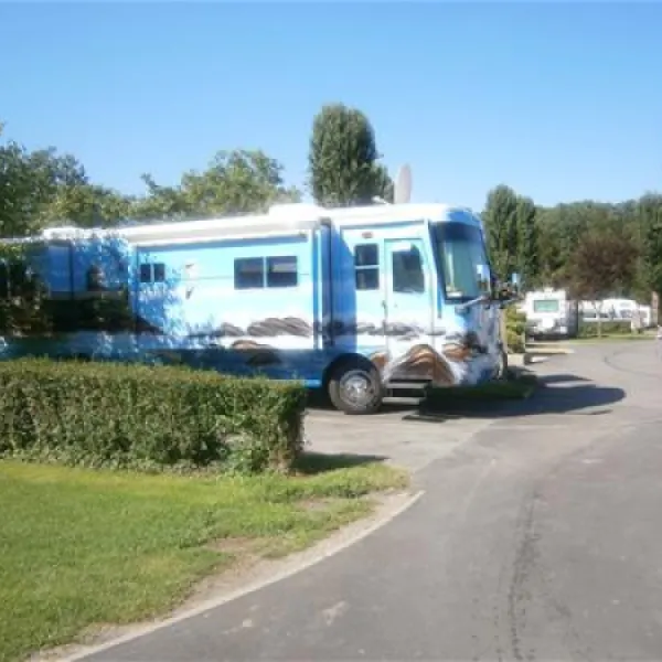 camping-paris-beau-village-villiers-sur-orge-5uorz