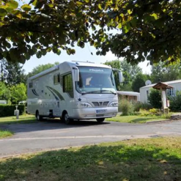 camping-paris-beau-village-villiers-sur-orge-cqz7a