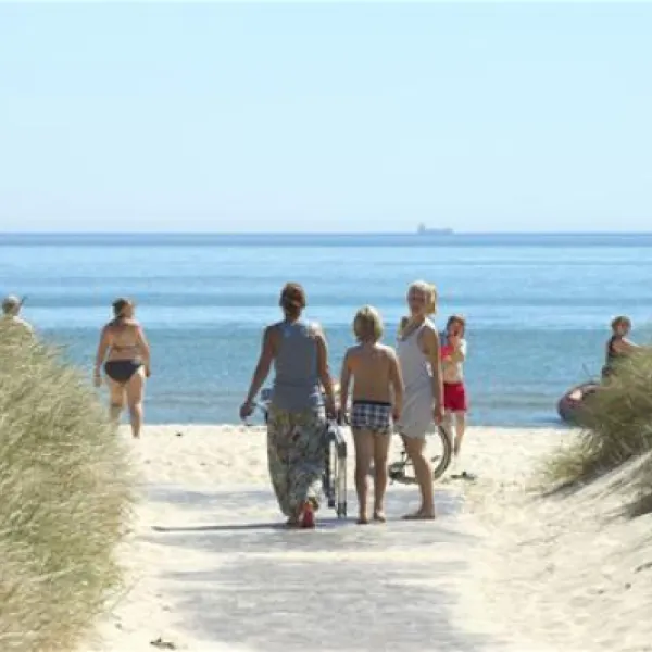 bunken-strand-camping-lbk-m0d8n