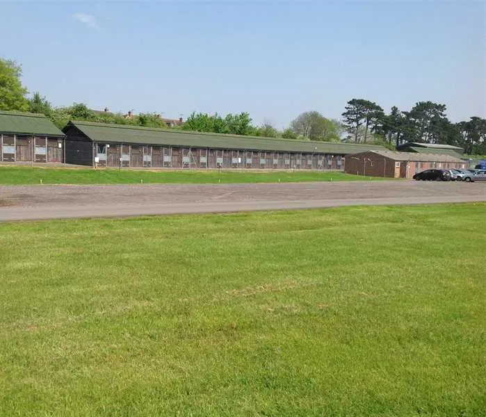 stratford-touring-park-stratforduponavon-bnatp
