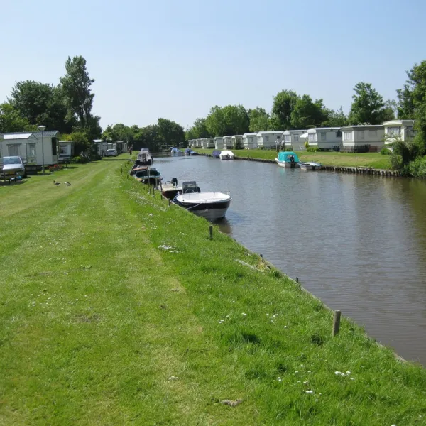 recreatie-de-zeehoeve-harlingen-whhps