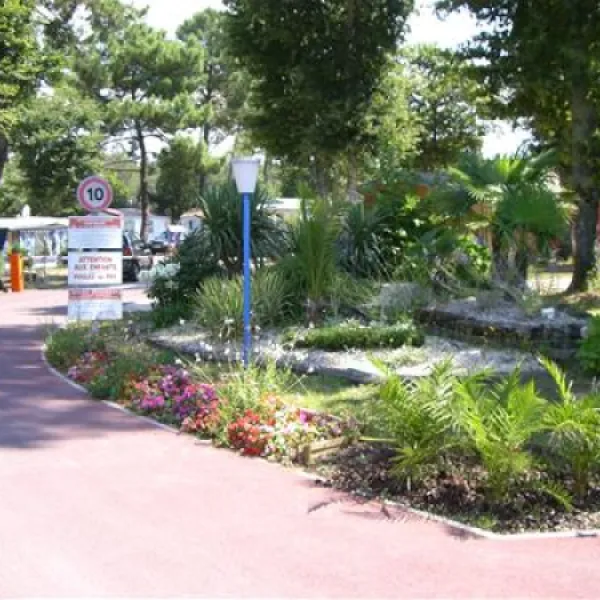 le-marache-vacances-biganos-8uw5a