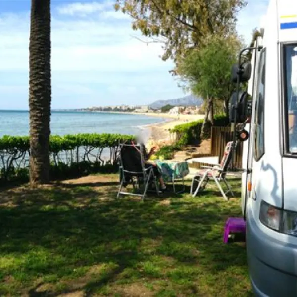 playa-montroig-camping-resort-montroig-del-camp-kjw03