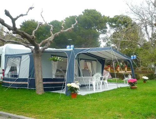playa-montroig-camping-resort-montroig-del-camp-utyoi