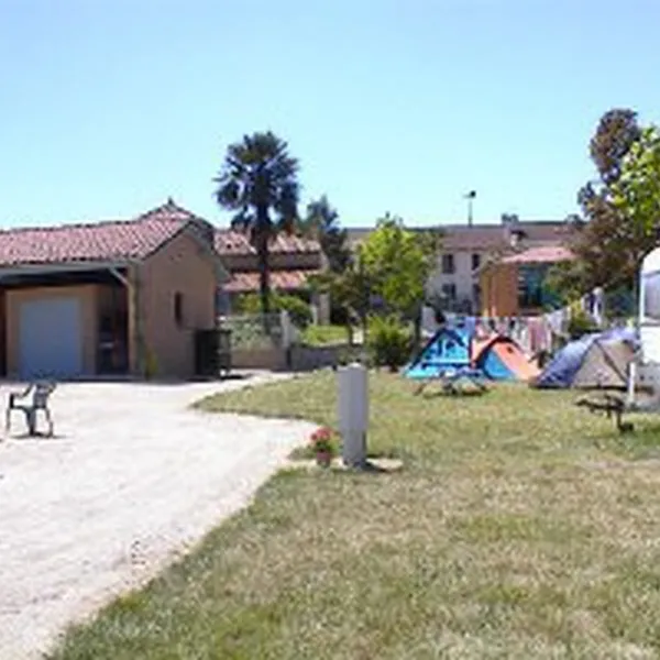 camping-municipal-le-madiran-madiran-lnlfr