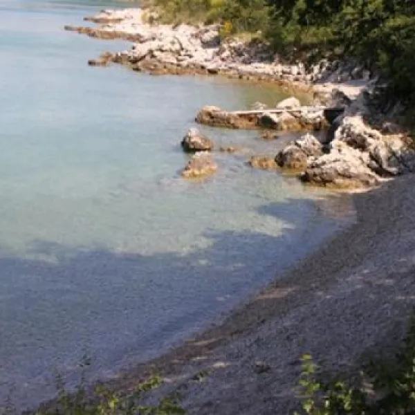 camping-njivice-njivice-om0ns