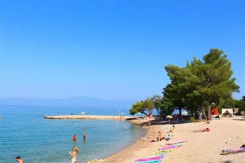 camping-njivice-njivice-r9zg7