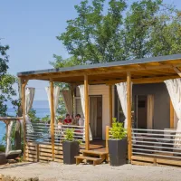 camping-njivice-njivice-rchev