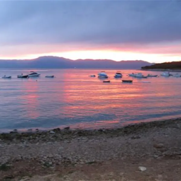 camping-njivice-njivice-ym0cv