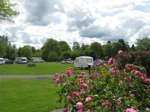 mortonhall-caravan-park-edinburgh-2pzzl