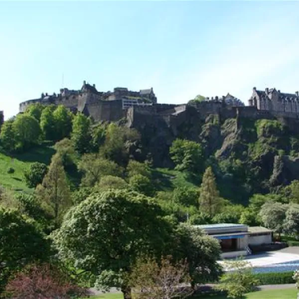 mortonhall-caravan-park-edinburgh-vq0nz