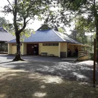 Camping Les Trois Sources  