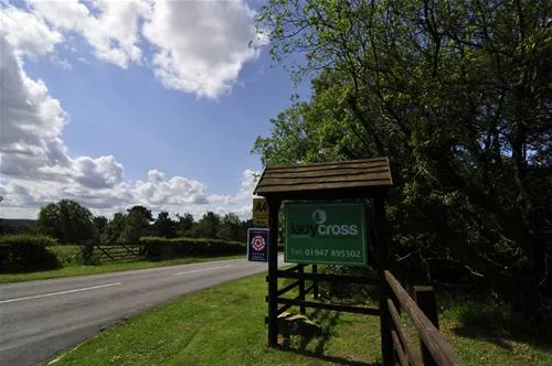 ladycross-plantation-caravan-park-whitby-qqxfv