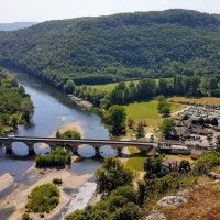 camping-maisonneuve-dordogne-castelnaud-la-chapelle-blend