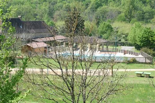 camping-maisonneuve-dordogne-castelnaud-la-chapelle-botjq