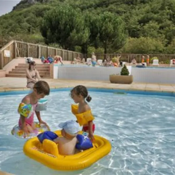 camping-maisonneuve-dordogne-castelnaud-la-chapelle-is6ll