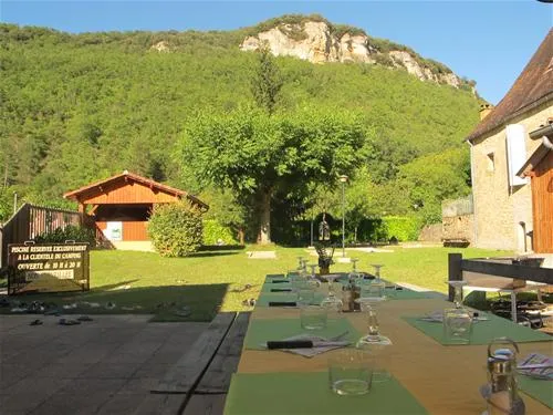 camping-maisonneuve-dordogne-castelnaud-la-chapelle-wuzth