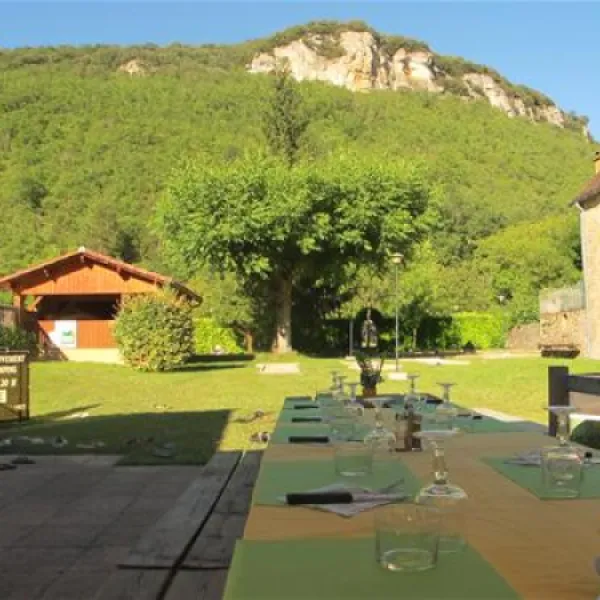 camping-maisonneuve-dordogne-castelnaud-la-chapelle-wuzth