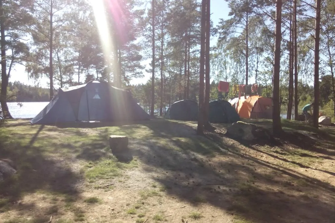 hatteboda-vildmarkscamping-vm-urshult-dlybd