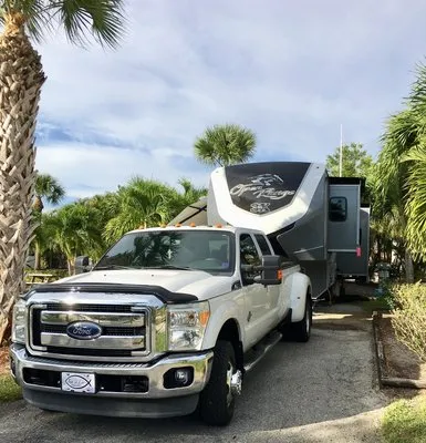 neapolitan-cove-rv-resort-naples-4rxro