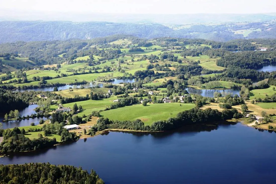 chalets-de-leau-verte-champsmarchal-ftjbs