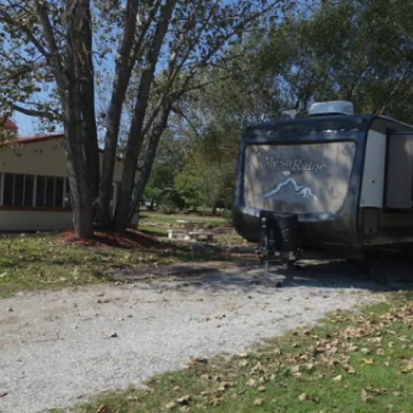 peculiar-park-place-rv-park-peculiar-jts33