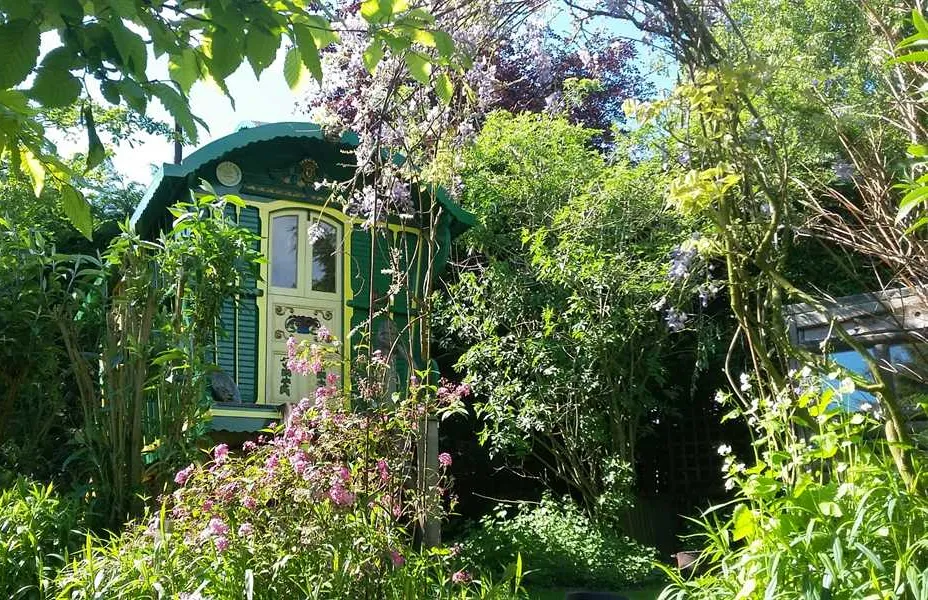 alde-garden-saxmundham-v6lj1