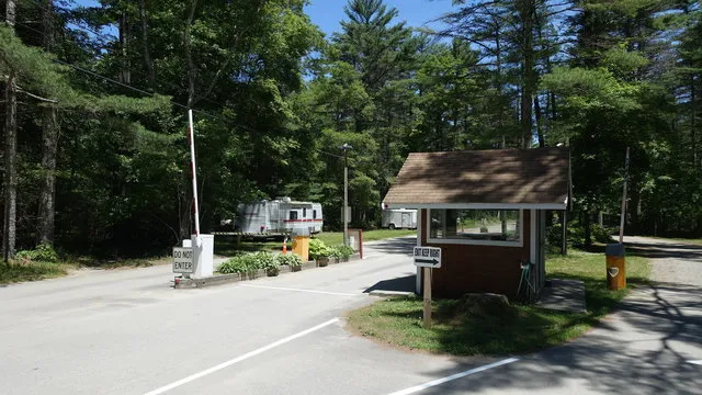 pinewood-lodge-campground-plymouth-lzng7