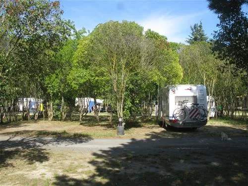 camping-municipal-loupian-p8rmw