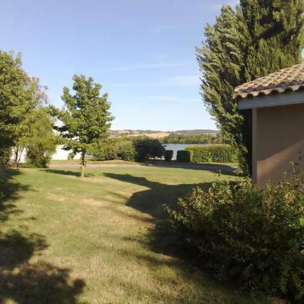 village-de-loisirs-le-lomagnol-beaumont-de-lomagne-rw9sk