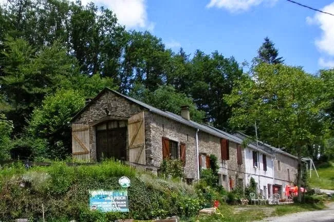 camping-rural-de-combes-pierre-la-salvetat-sur-agout-z040h