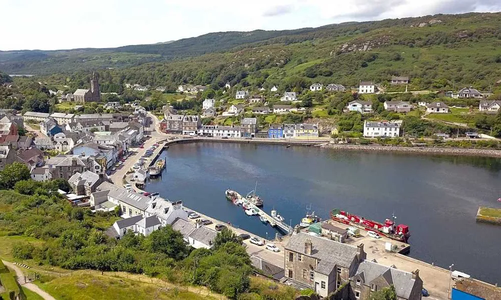 west-loch-tarbert-holiday-park-tarbert-aldt1