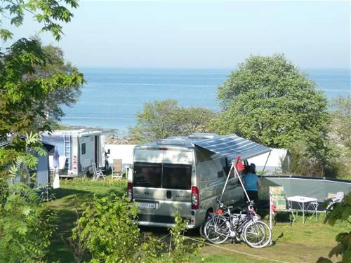 hullehavn-camping-svaneke-2xc96