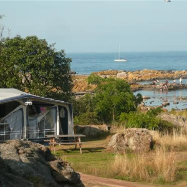 hullehavn-camping-svaneke-mwy1l