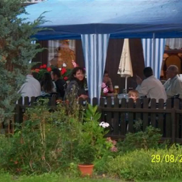 camping-rangau-erlangendechsendorf-bqzrb