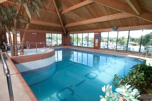 waveney-river-centre-beccles-0y5vu