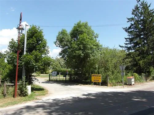 camping-municipal-du-lac-villegusien-le-lac-gzwiw