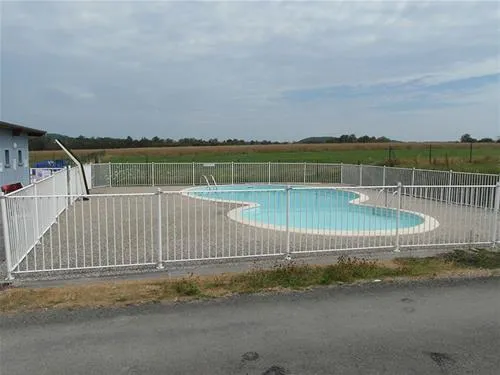 camping-municipal-du-lac-villegusien-le-lac-q435m