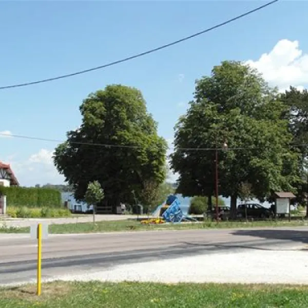 camping-municipal-du-lac-villegusien-le-lac-sngq1