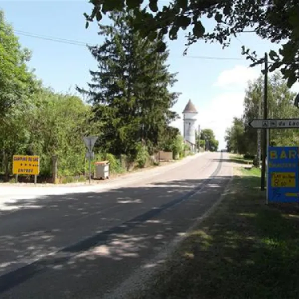 camping-municipal-du-lac-villegusien-le-lac-zg50x