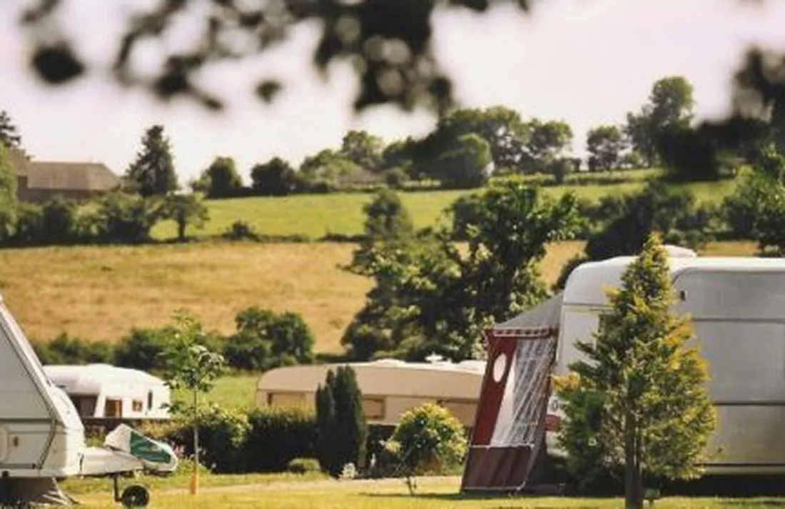 camping-le-puits-st-martin-des-besaces-dfjha