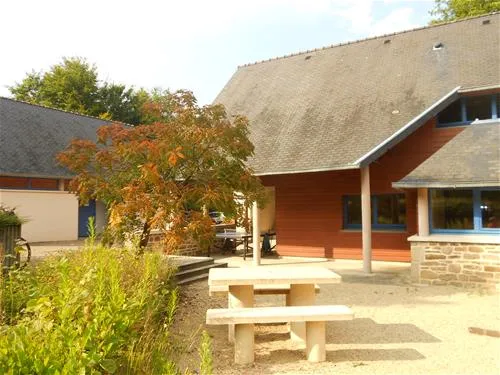 camping-municipal-pont-ar-gler-saint-jean-du-doigt-xawtn