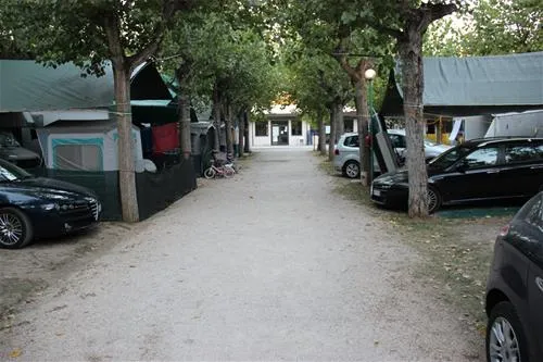 camping-villaggio-villa-elena-martinsicuro-uj5ft