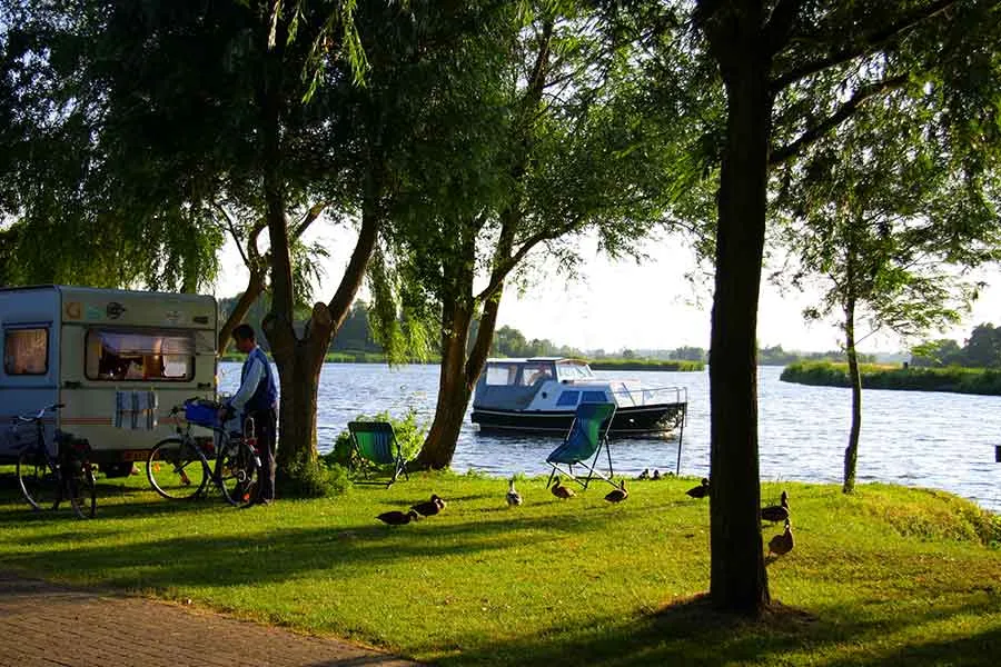 camping-het-rietveen-landsmeer-4x5zo